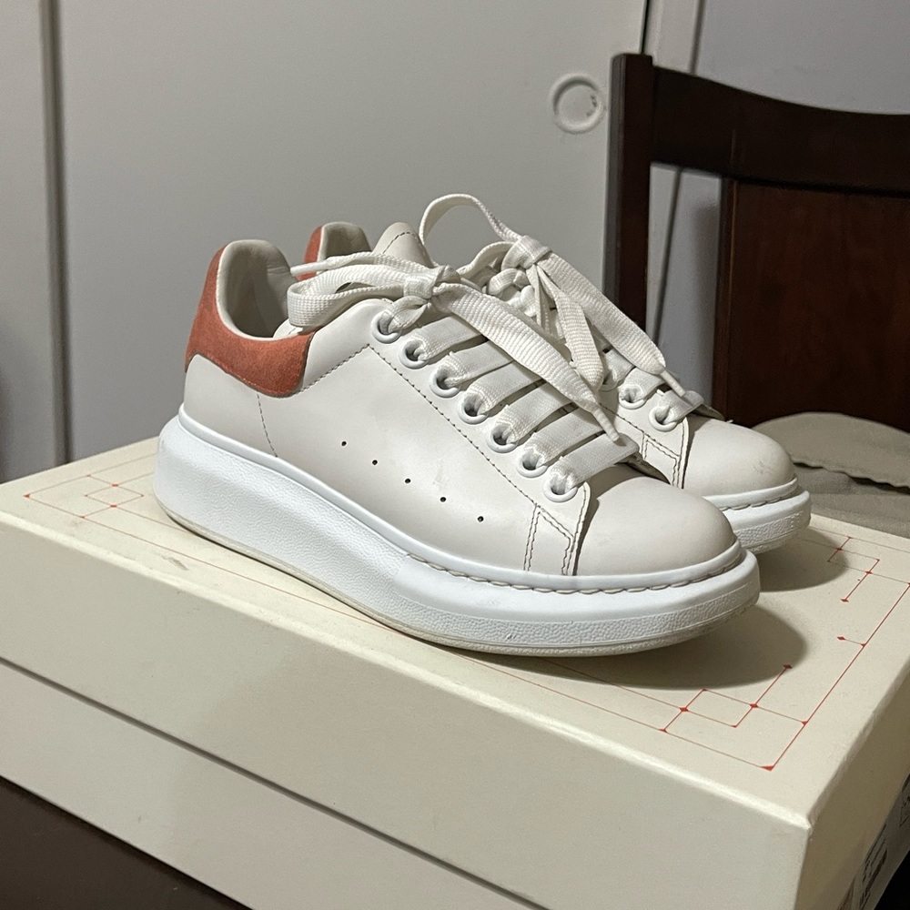 Alexander McQueens